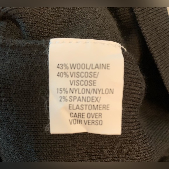 Short sleeve turtleneck - Picture 3 of 3